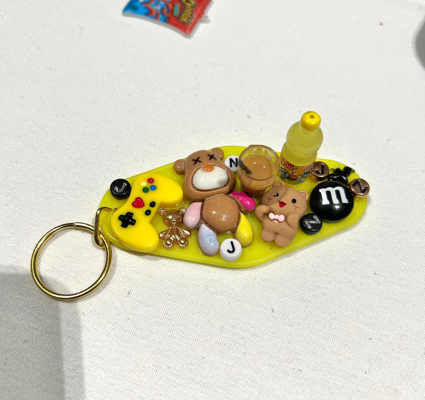 Custom Deco Den Keychain